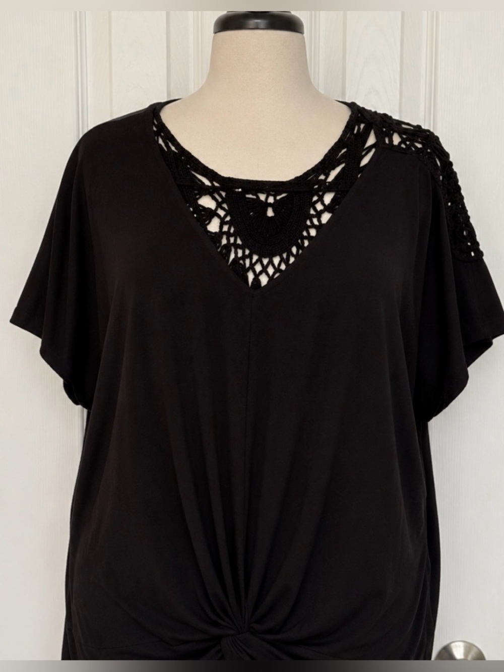 Torrid Black Twist-Front Crochet Lace Inset Top